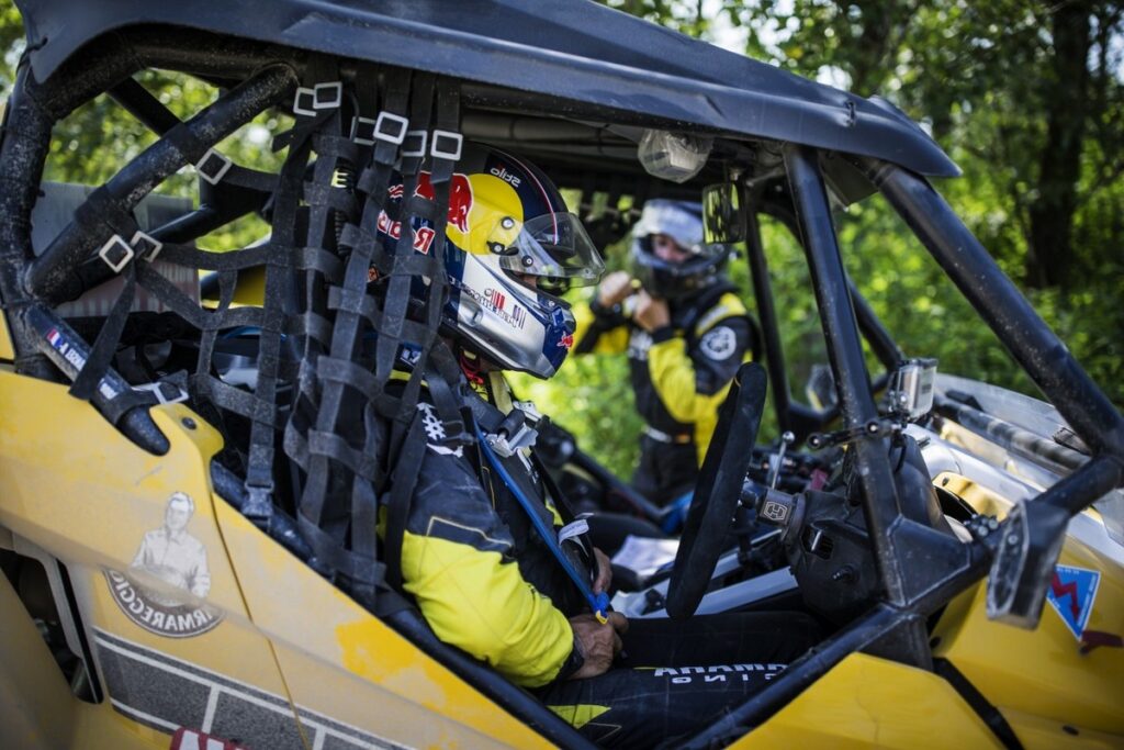 Los coches y el fenómeno facebook